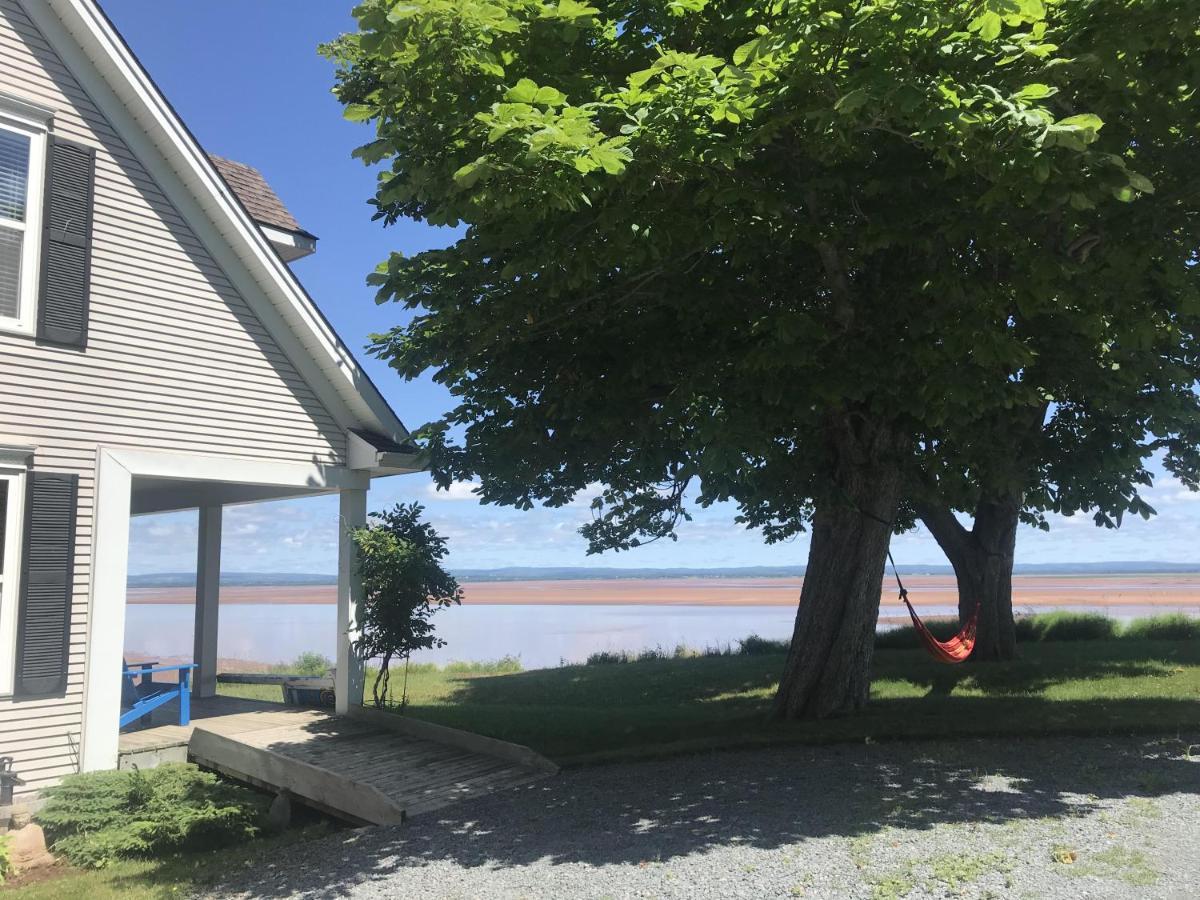South Maitland Cresthaven By The Sea Bed & Breakfast エクステリア 写真